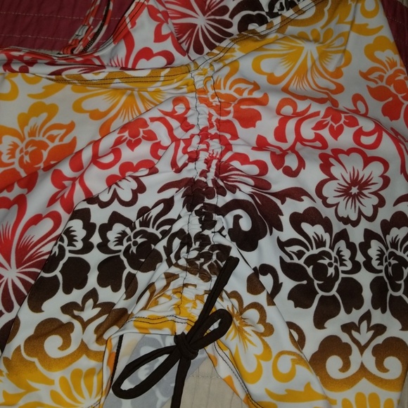 Swim Suit Top ☀️ - Picture 4 of 4